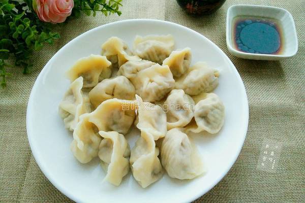 莲藕肉馅饺子的做法图解21