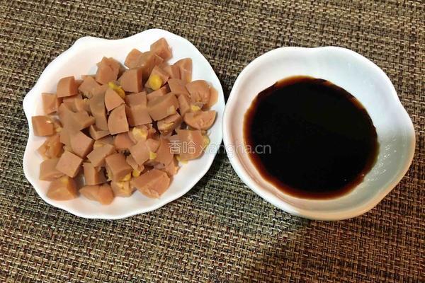 酱油炒饭的做法图解2