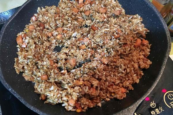 酱油炒饭的做法图解9