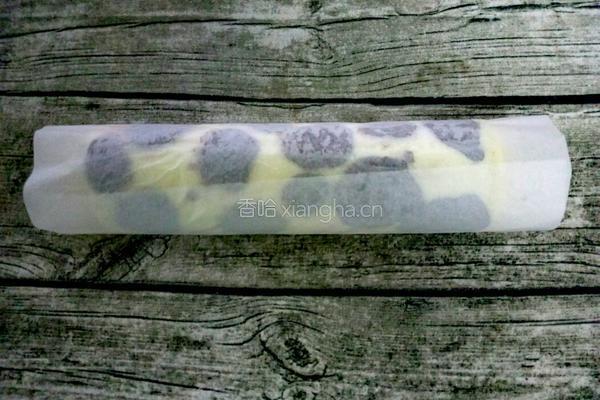 奶牛纹蛋糕卷的做法图解22