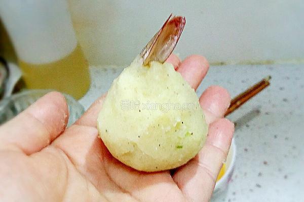 黄金芝士虾球的做法图解8