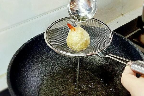 黄金芝士虾球的做法图解16