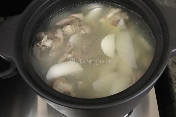 羊肚煲萝卜汤的做法图解10