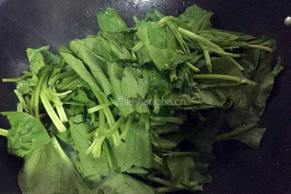 蒜蓉菠菜的做法图解4