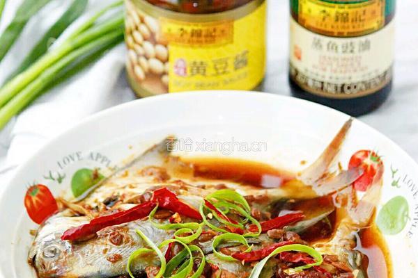 黄豆酱蒸鲳鱼的做法图解12