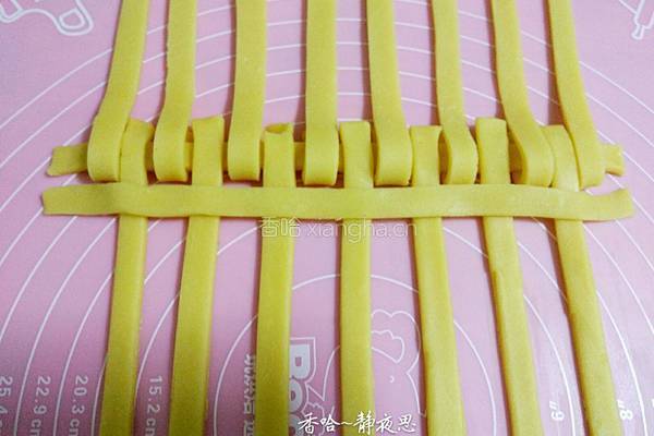草莓酱夹心编织饼干的做法图解17