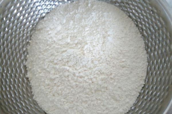 荠菜肉包子的做法图解2