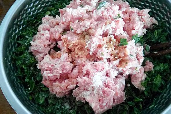 荠菜肉包子的做法图解12