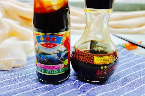 洋葱炒肉丝的做法图解1