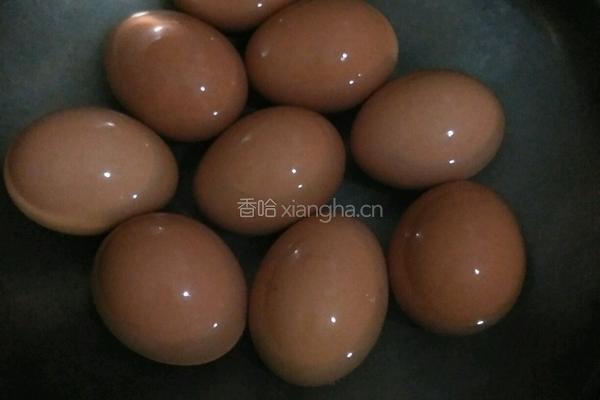 卤蛋的做法图解3
