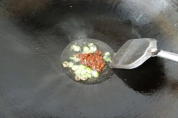 黄豆酱拌米粉的做法图解8