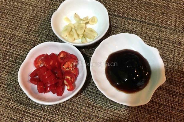 蚝油土豆片的做法图解2