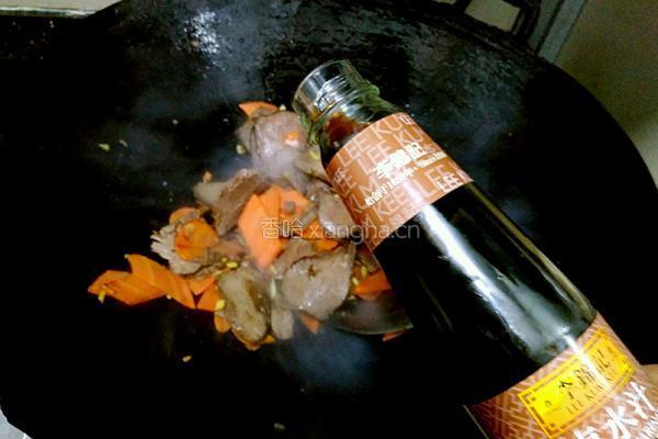 红萝卜炒牛肉的做法图解5
