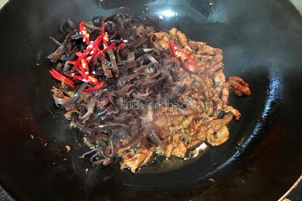 木耳炒肉丝的做法图解6