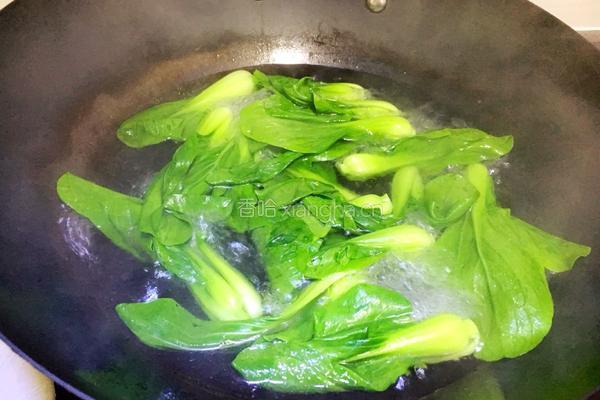 香菇扒油菜的做法图解5