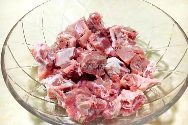 黄豆酱萝卜烧排骨的做法图解2