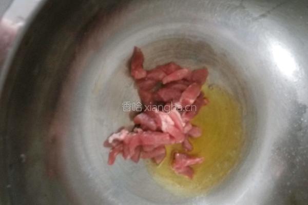 黄花菜炒肉的做法图解4