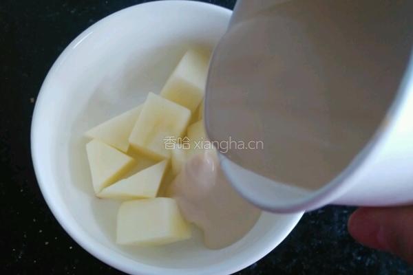 奶茶味酸奶水果沙拉的做法图解3