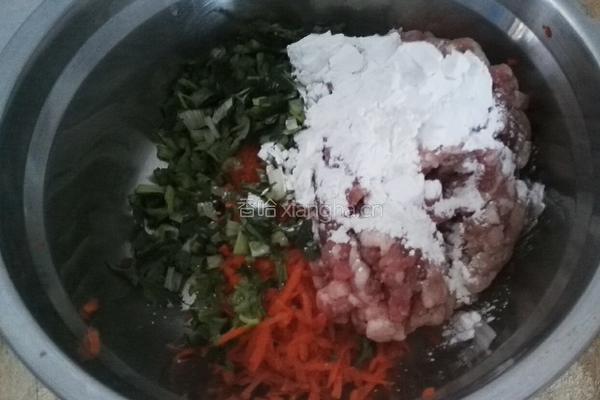猪肉干豆腐卷的做法图解4