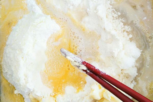 椰蓉酥皮面包的做法图解5