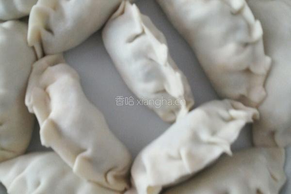 花样饺子的做法图解8