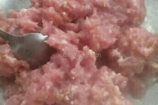 肉末蒸茄子的做法图解2