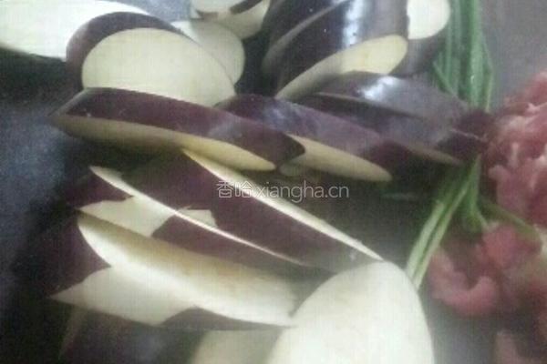 肉末蒸茄子的做法图解4
