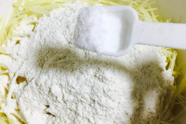 孜然肉沫土豆擦擦的做法图解5