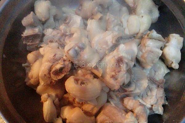 土豆炖鸡块的做法图解7