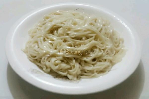 黄豆酱拌面的做法图解4