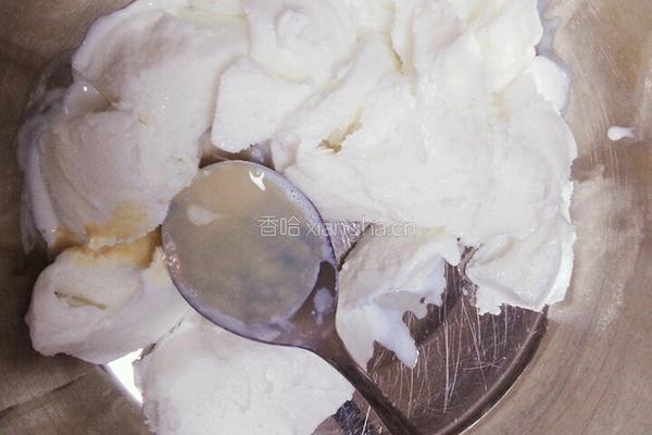 草莓慕斯蛋糕的做法图解5