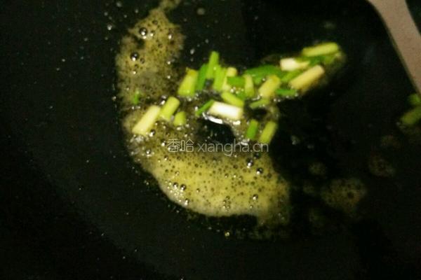 瘦肉海鲜萝卜汤的做法图解2