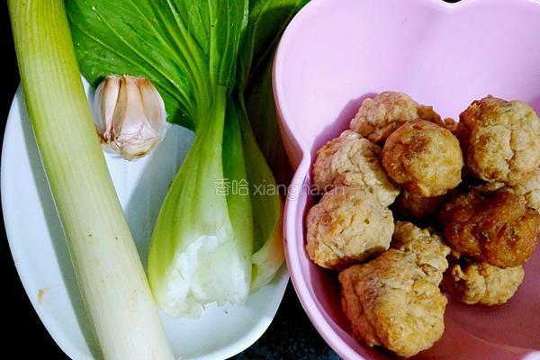 肉丸烧白菜的做法图解2
