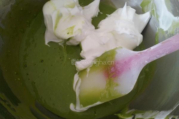 菠菜戚风的做法图解10