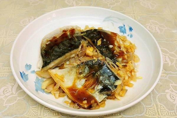 蚝油煎鲭鱼的做法图解7