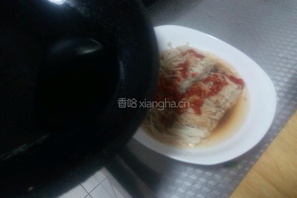 剁椒金针菇的做法图解10