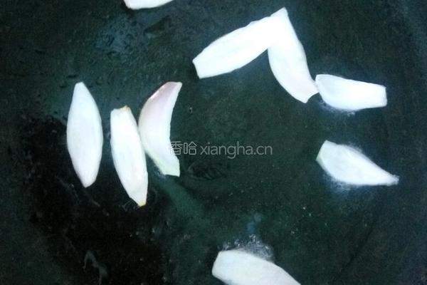 腊肠炒时蔬的做法图解4