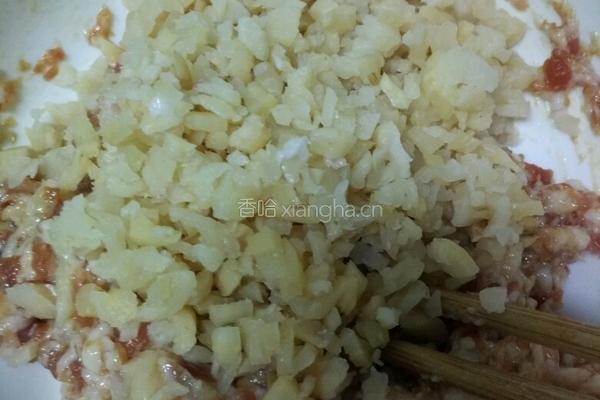 萝卜干肉馅包子的做法图解8