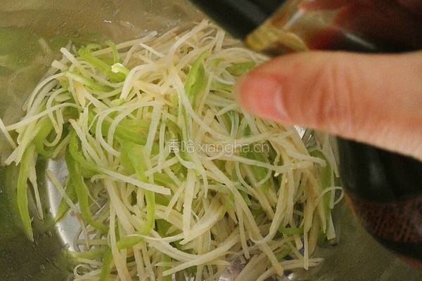 凉拌土豆丝的做法图解4