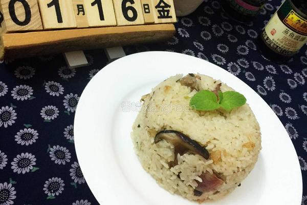 蚝油排骨香菇腊肠饭的做法图解13