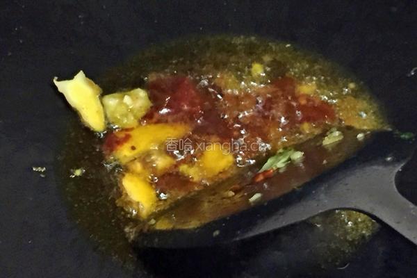 芹菜豆干炒肉的做法图解3