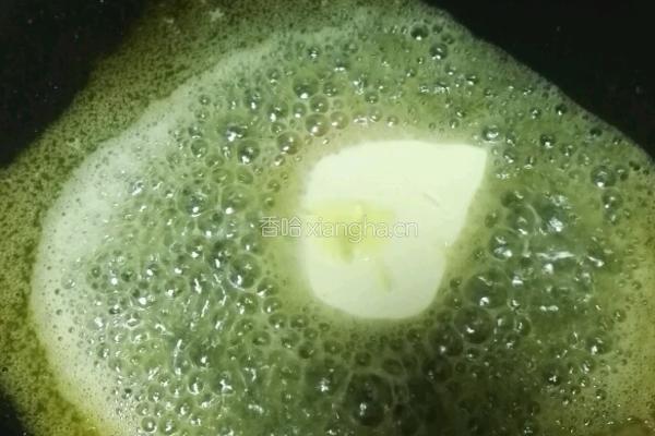番茄培根意面的做法图解3