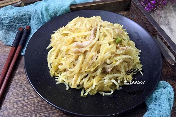 酸菜炒土豆丝的做法图解9