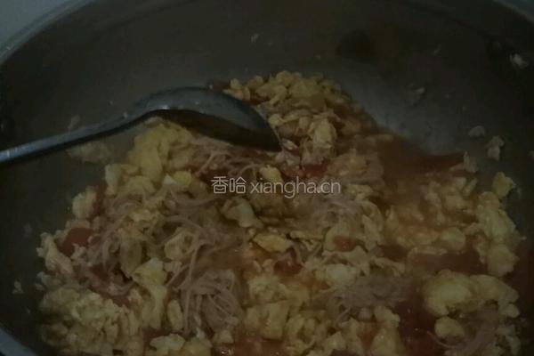 番茄金针菇炒鸡蛋的做法图解4