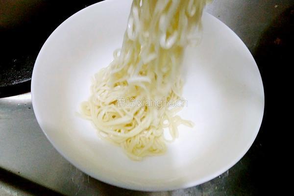 清汤面（雪人）的做法图解5