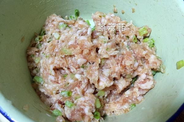 香葱小肉饼的做法图解5