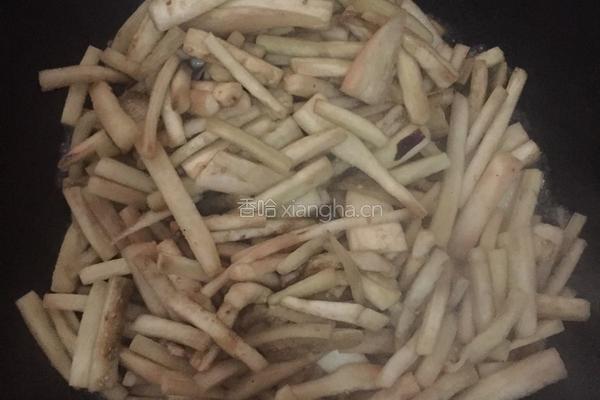 红烧瘦肉茄子的做法图解4