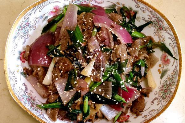 洋葱炒牛肉的做法图解9