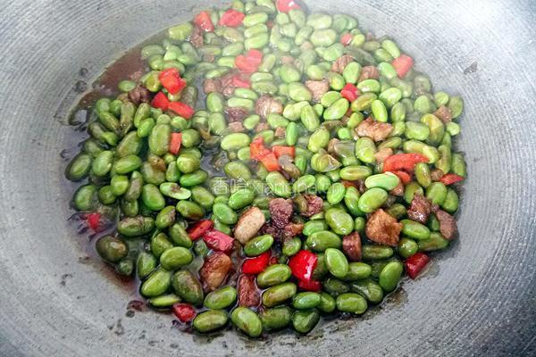 毛豆肉丁的做法图解10