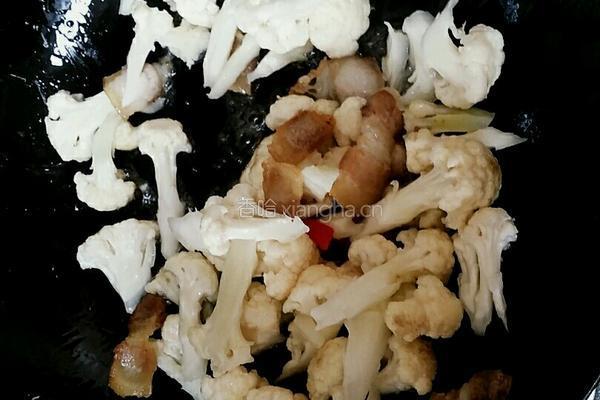 五花肉花菜的做法图解5